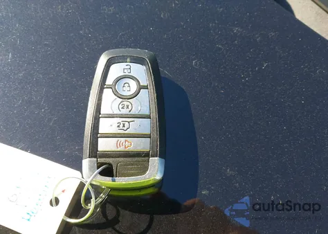 2020 Ford Escape Titanium из США, поврежденный, VIN 1FMCU9J94LUB54044